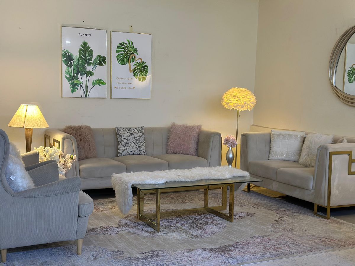 Brend new {Mides sofa SET} For sell good condtion call or what's app- 71532454 - Image 1