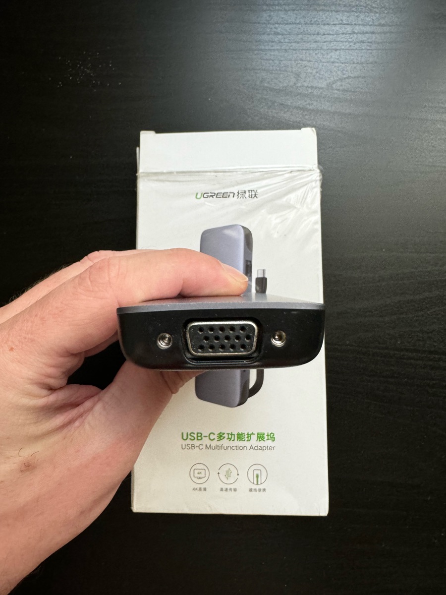 UGreen USB C Hub, 4k, Charge through - Image 2
