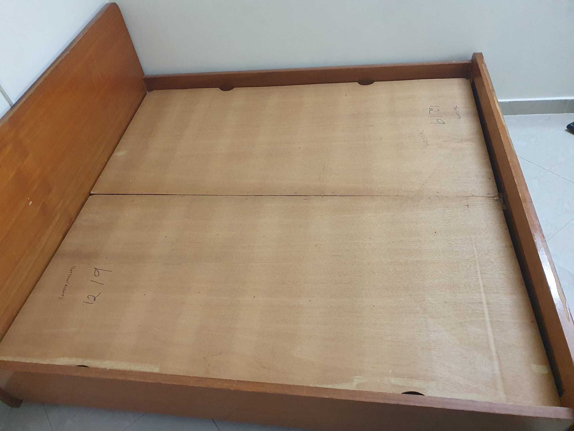 Wooden Bed   - Image 6