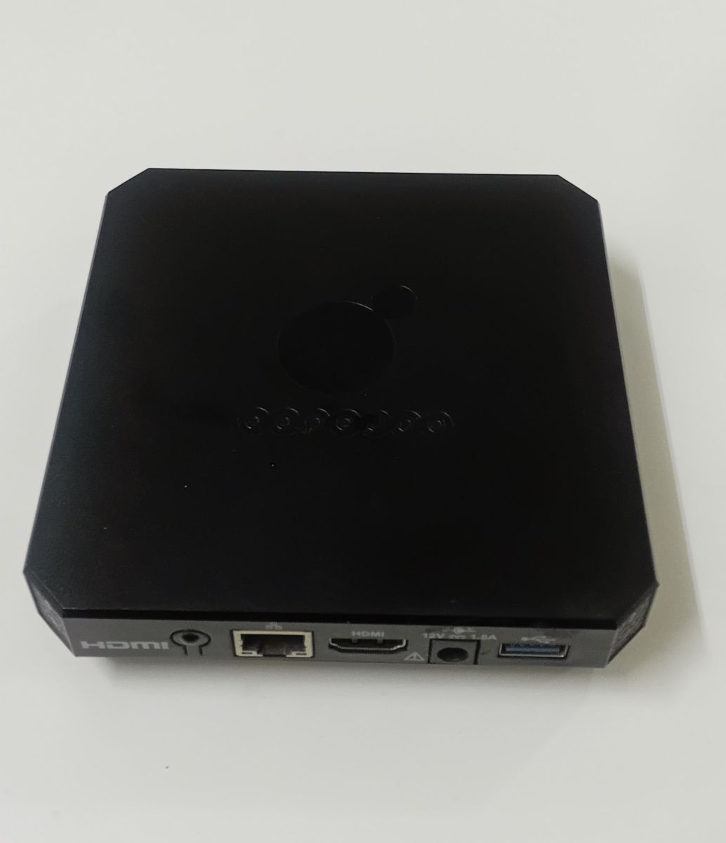 Oreedoo router and receiver with remote - Image 6