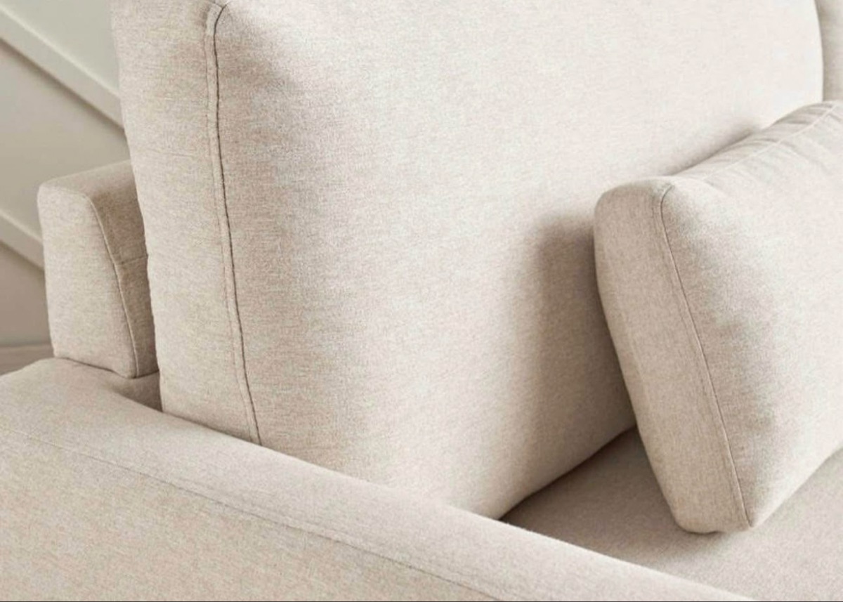 3 seater Anders Sofa from Home Centre for 550 QR - Image 7