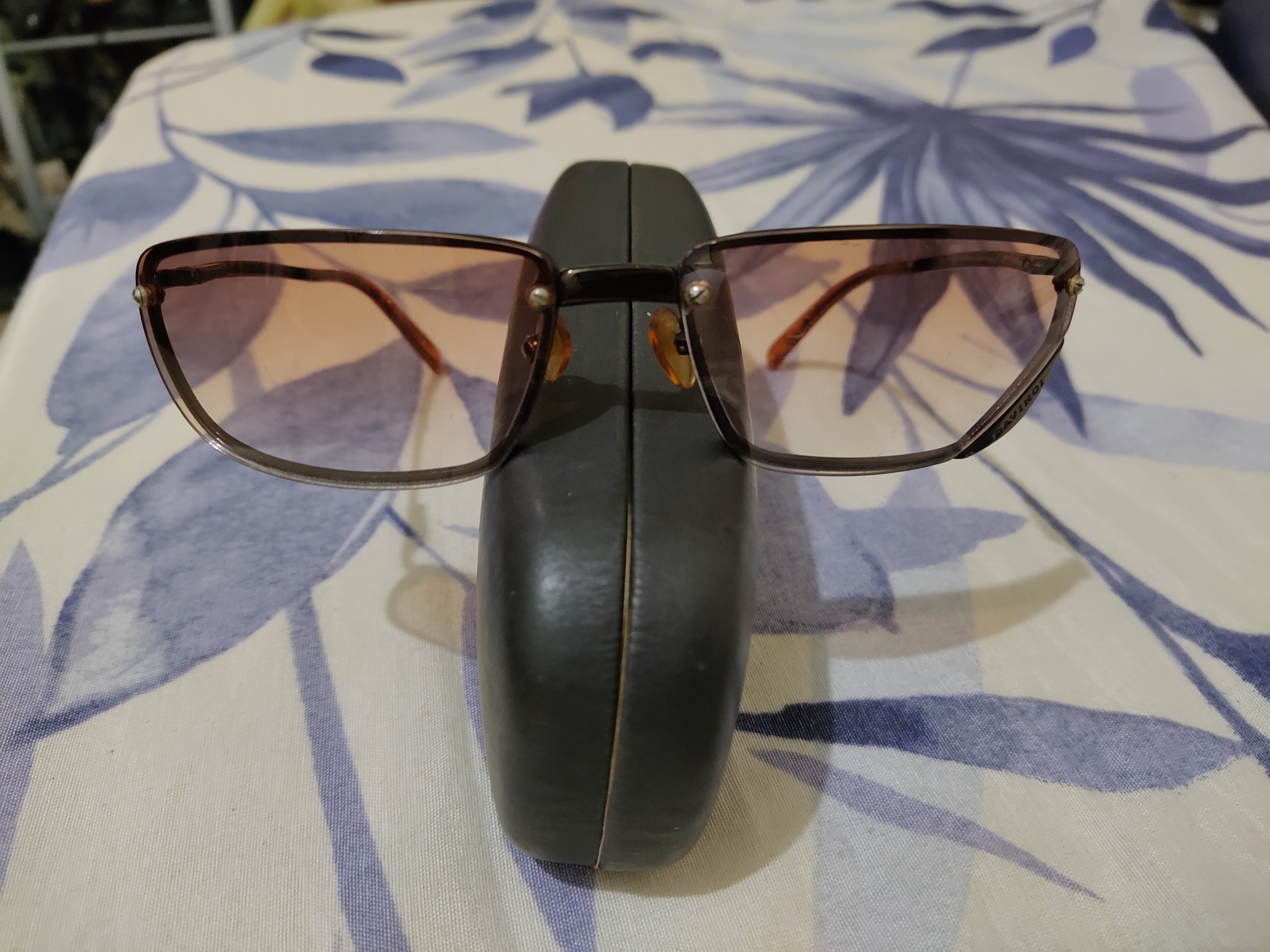 VINTAGE DAVINCI  SUNGLASS FOR FEMALE - Image 3
