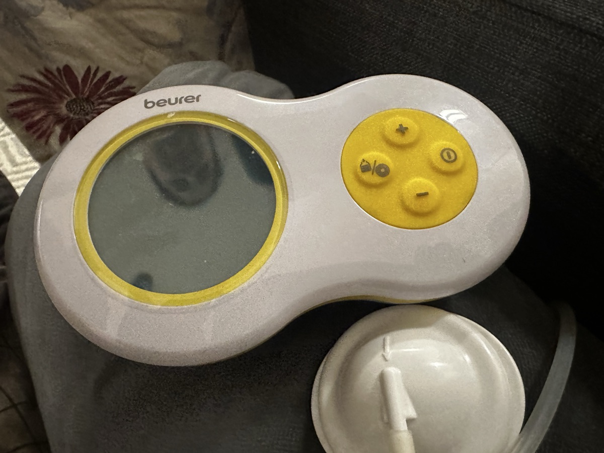 Breast pump , very good condition - Image 2