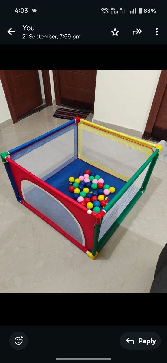 Square ball pool with balls. - Image 1