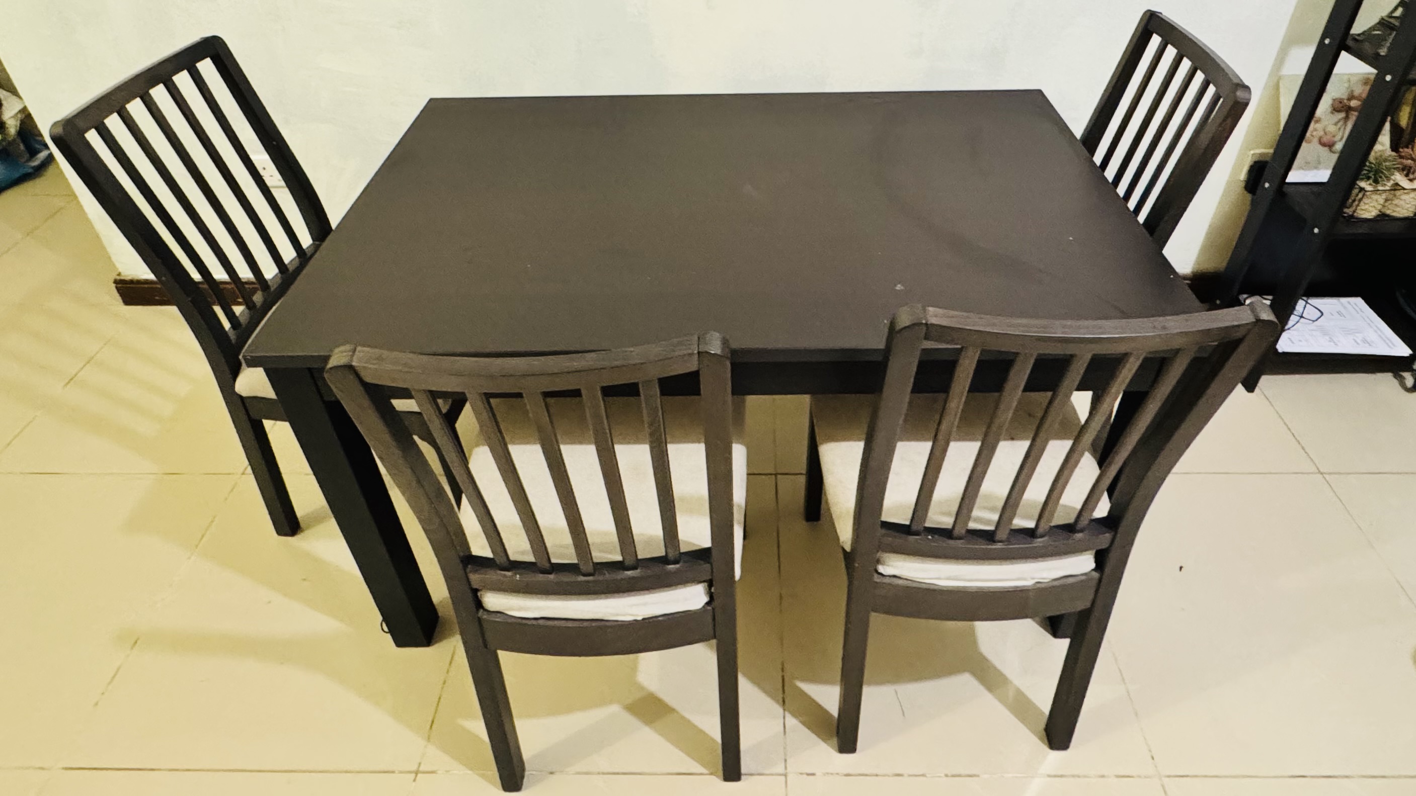Ikea Extendable dining table and 4 chairs - Image 5