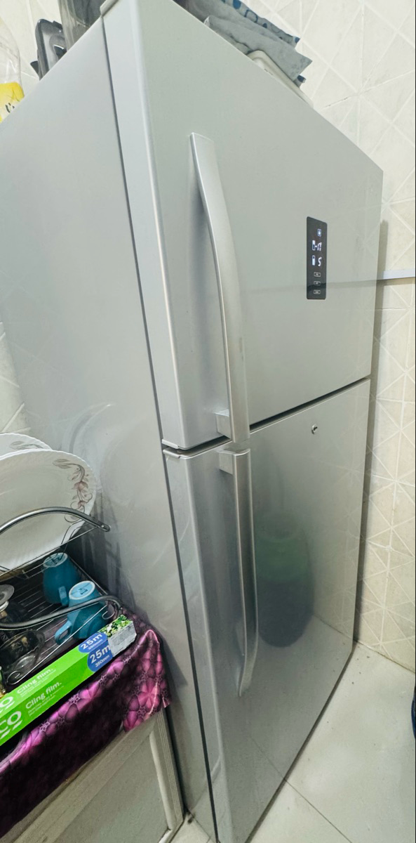 Refrigerator -Display Model – 450 L – For Sale - Image 3