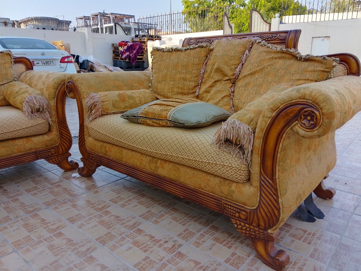 3 pcs Wooden Sofa set - Image 7
