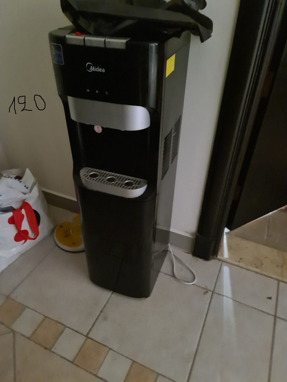 Desk, dining table, dispenser, freezer - Image 5