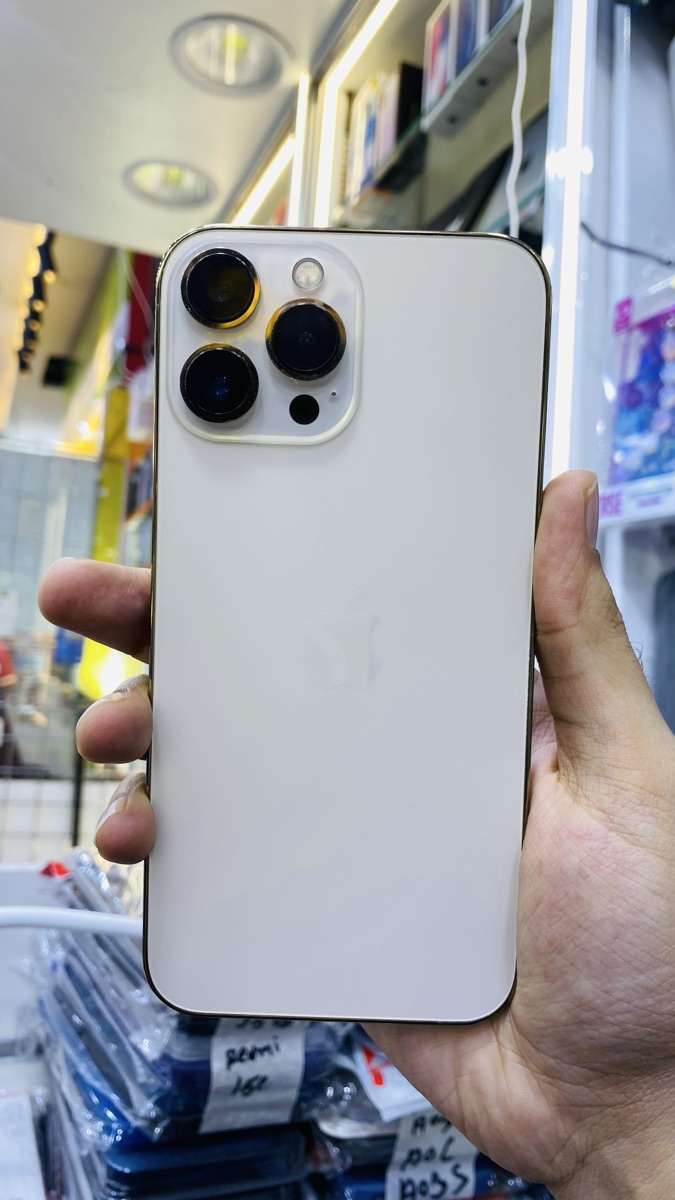 13 pro max - Image 3