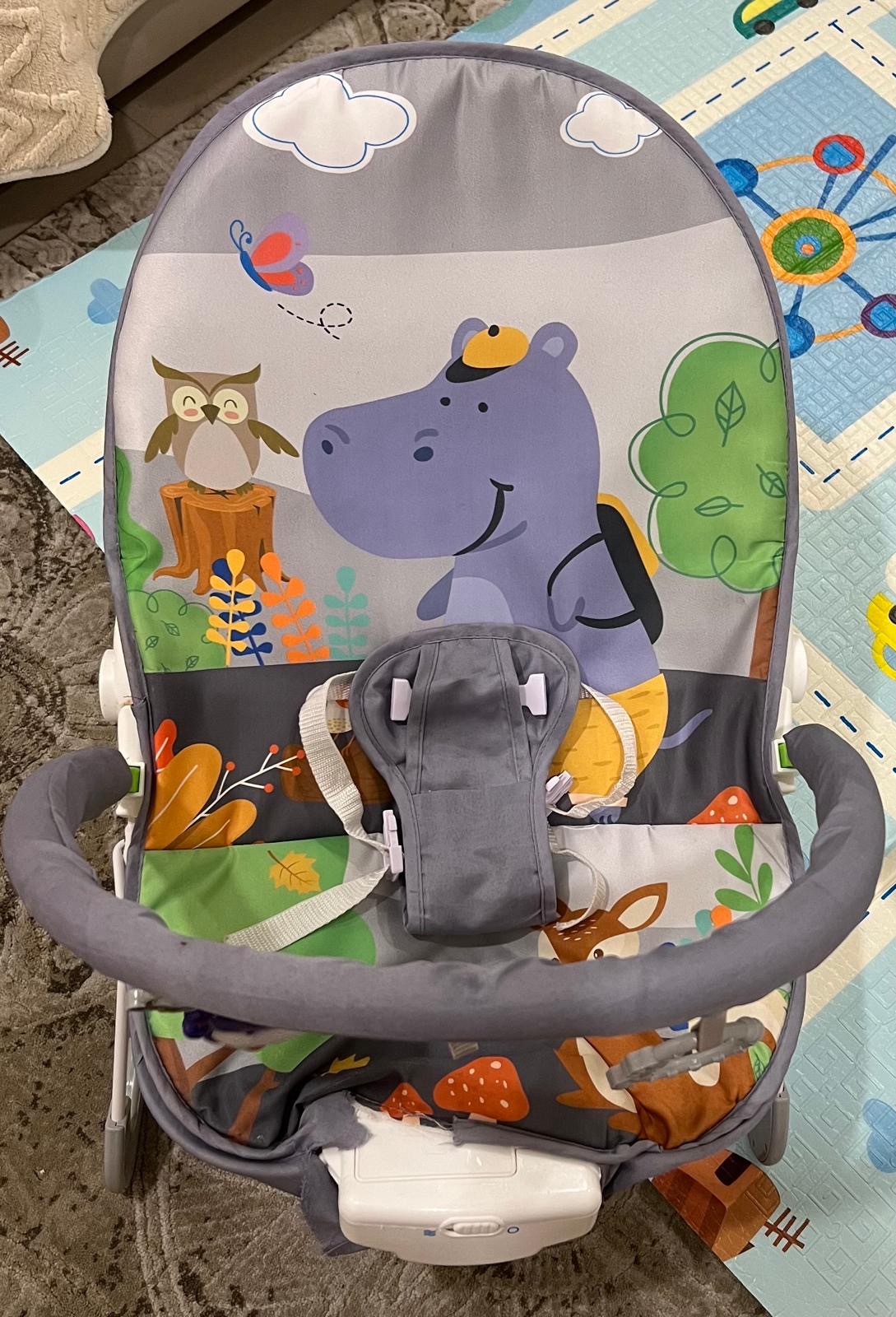Rocking chair with music - Image 1