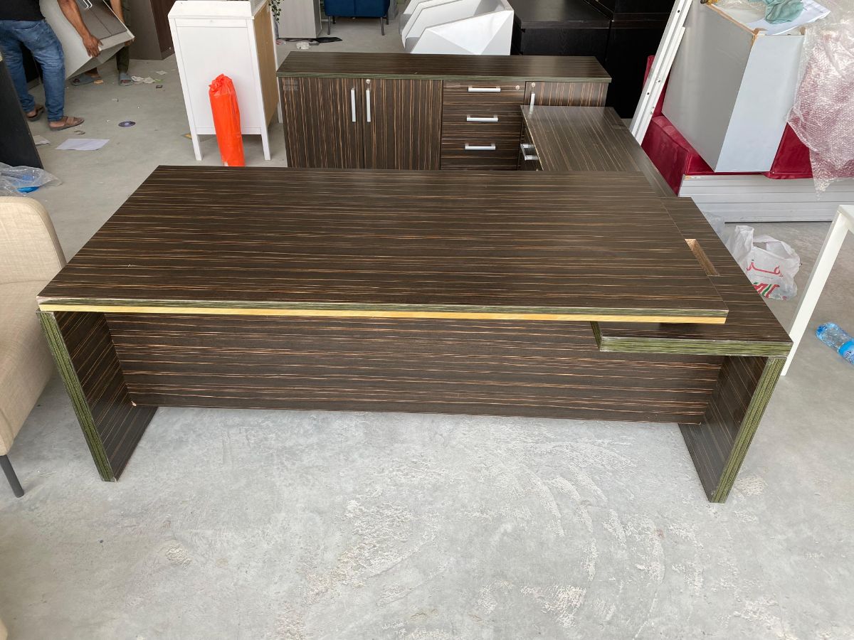 Used office desk study table sofa workaston reception metting table buy sell 33049900 - Image 6