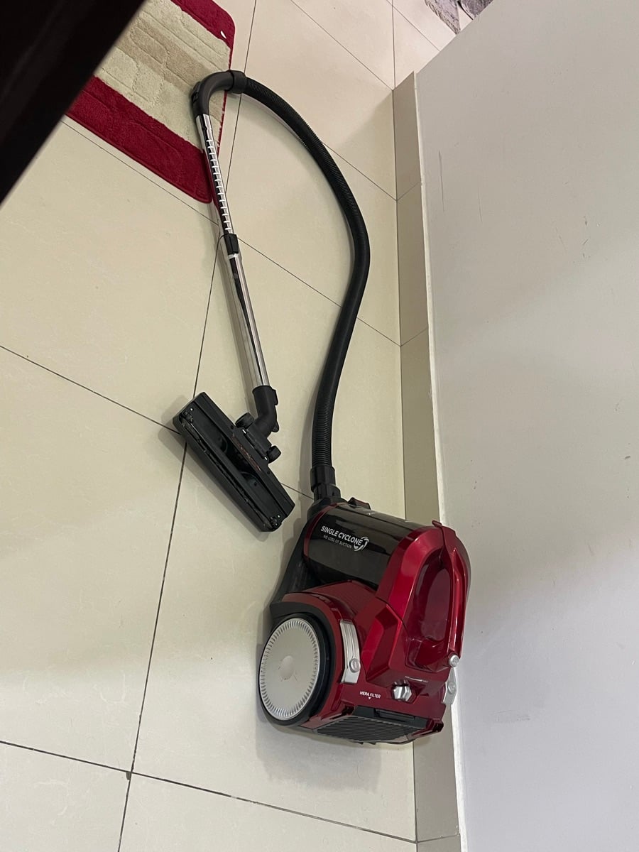 Sharp —Vaccum Cleaner Top Clean - Image 2