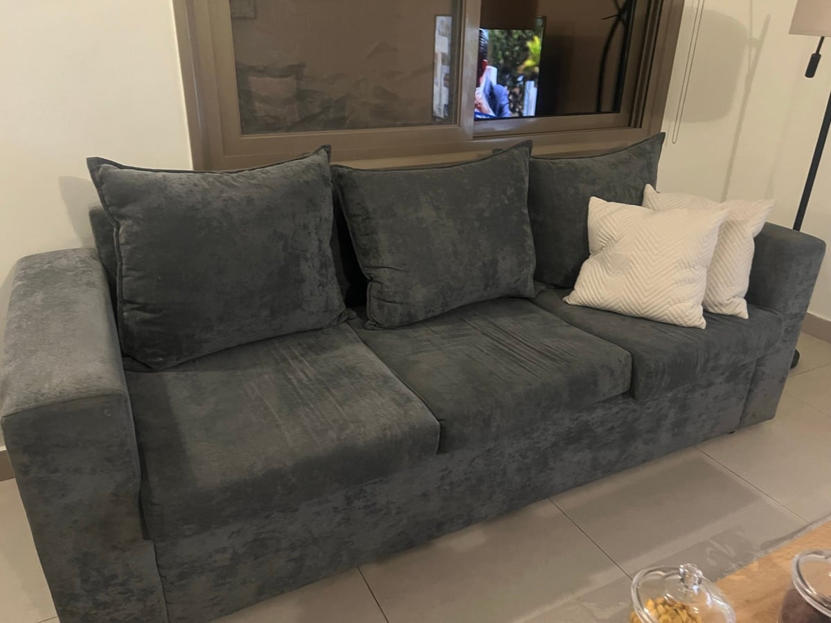 Sofas - Image 3