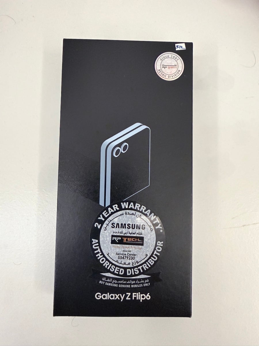 Samsung Galaxy Z Flip6 - Image 2