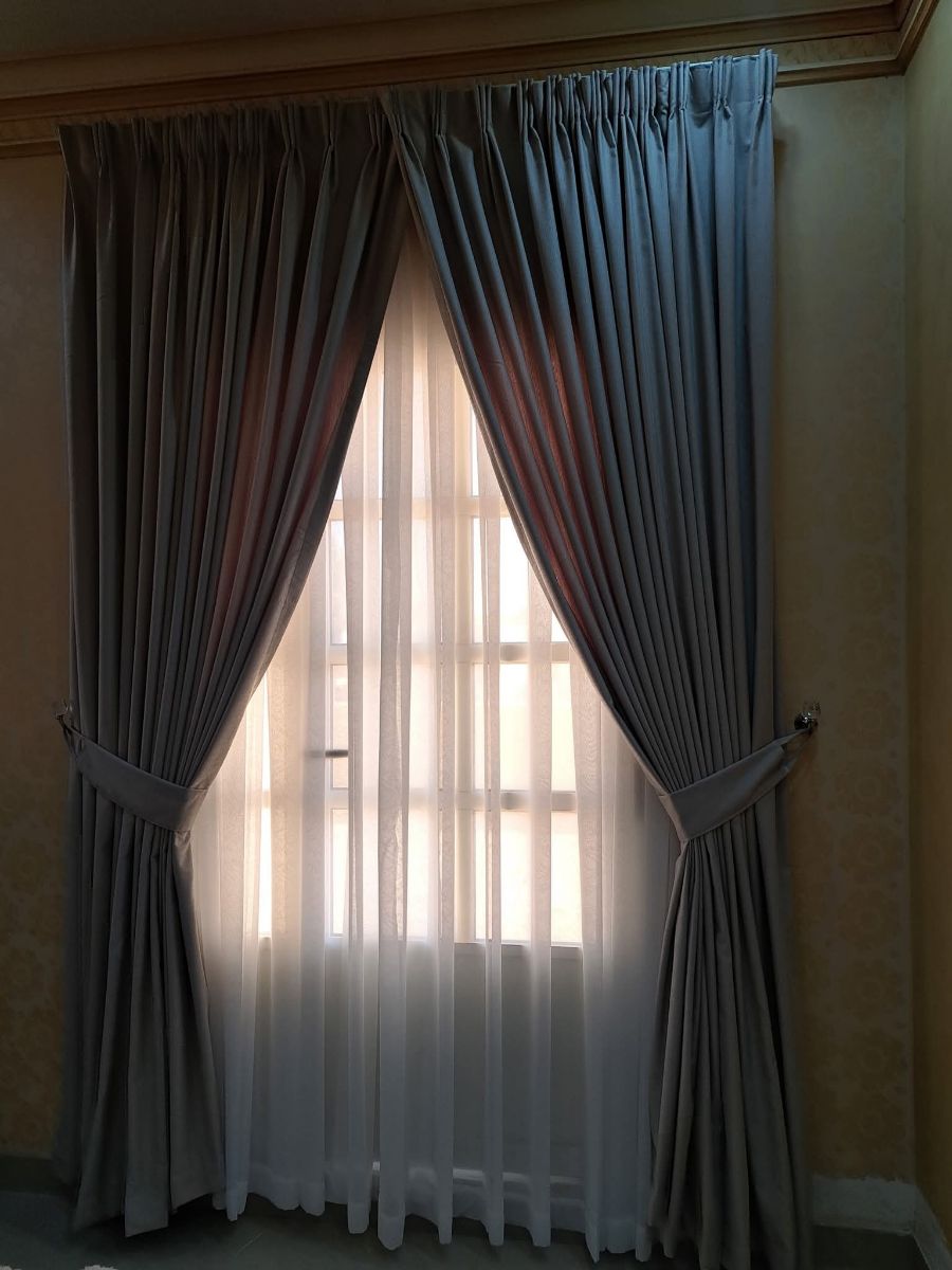 Curtain - Image 14