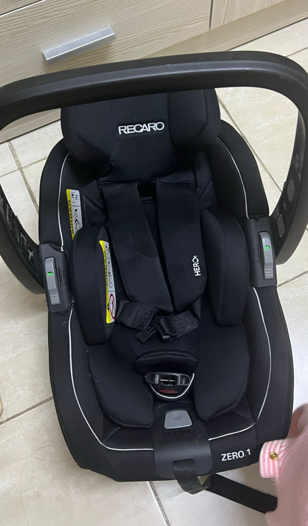 Car seat - Image 3