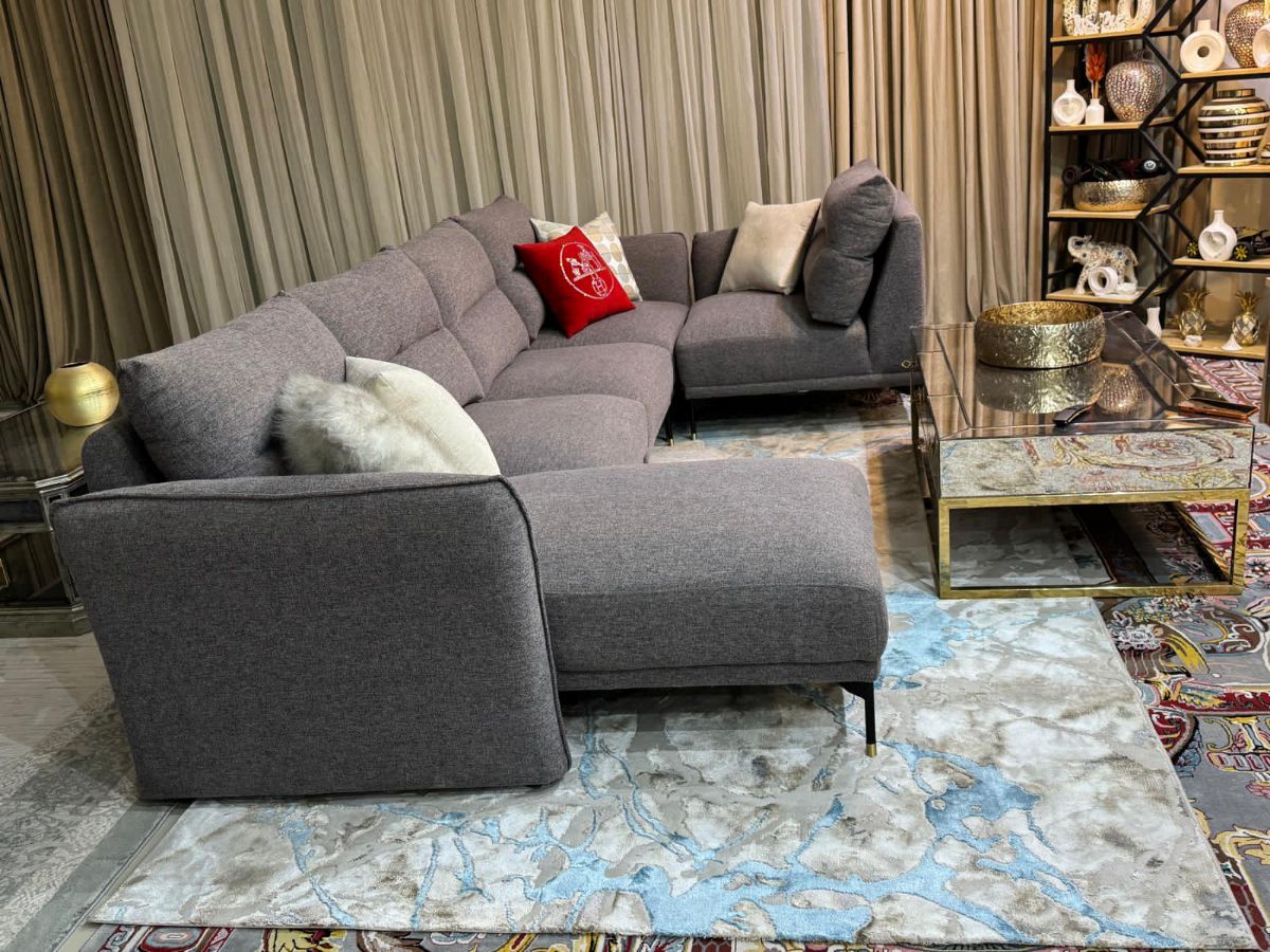 Brend new{  U SHAPE SOFA} for sell good condition call or what's app  71532454 - Image 5