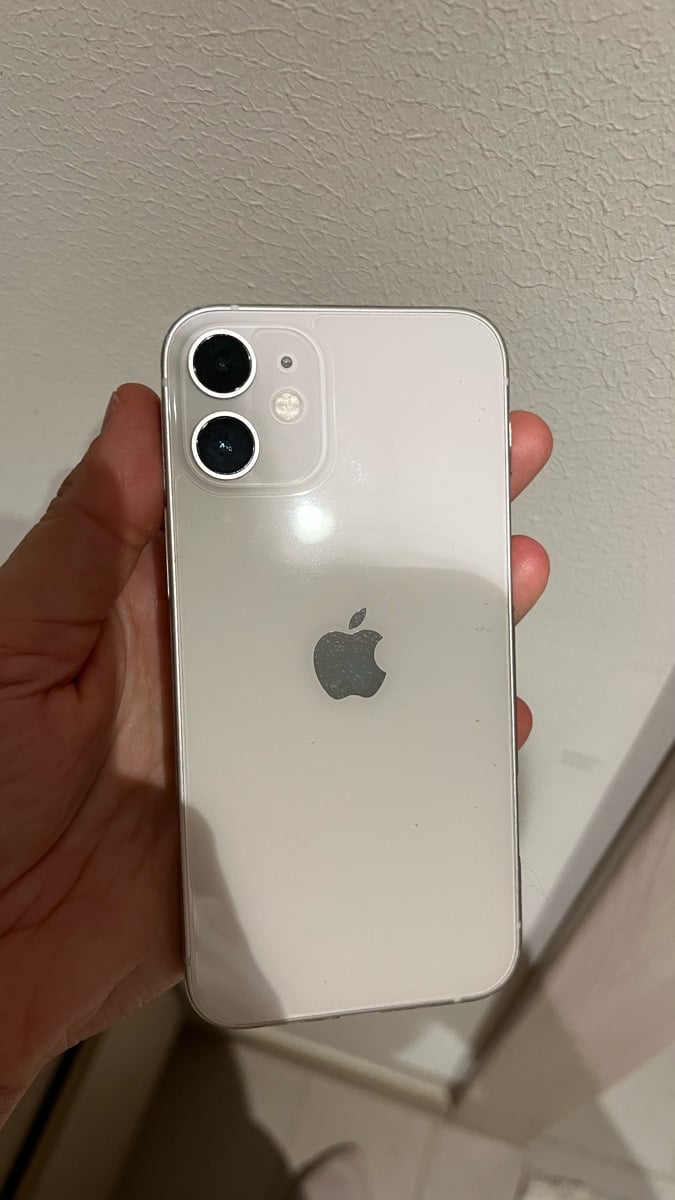 Iphone 12 mini - Image 1