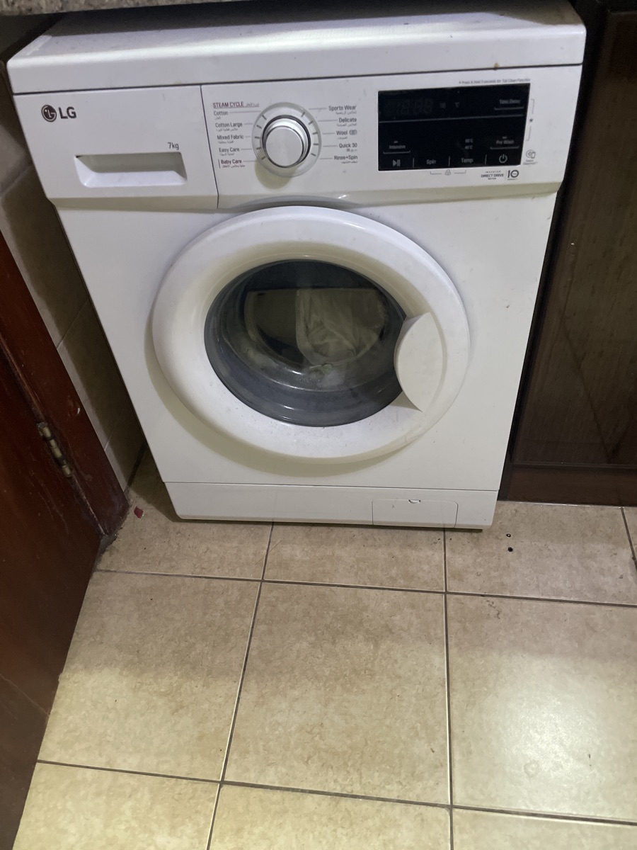 Moving sale for  furniture - Image 6
