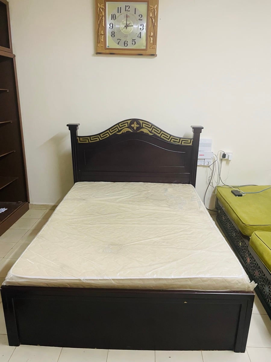 Bed and Matress - Image 2