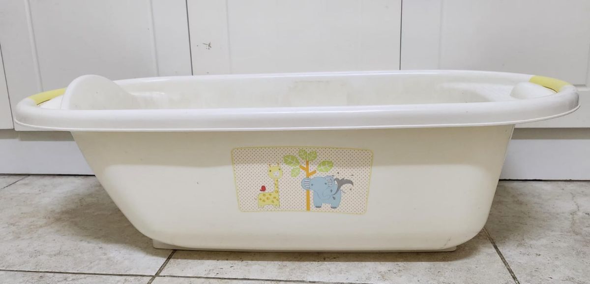 Bath Tub - Image 3