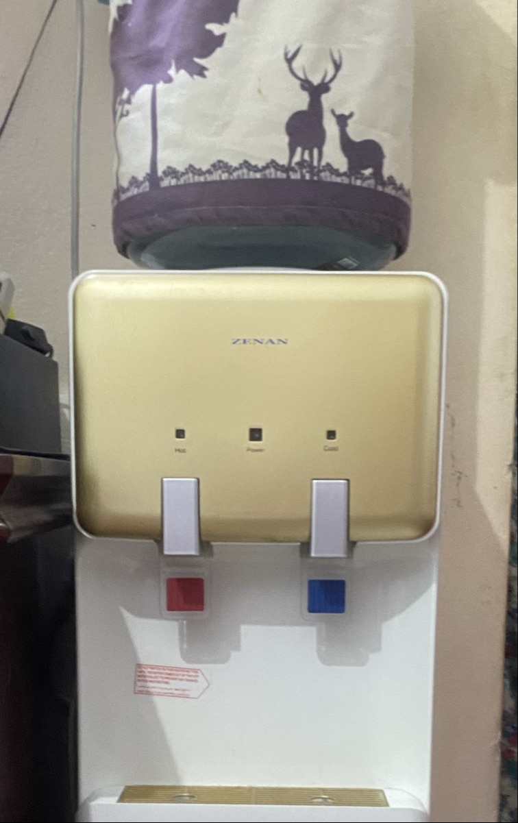 Water dispenser for sale - Image 2