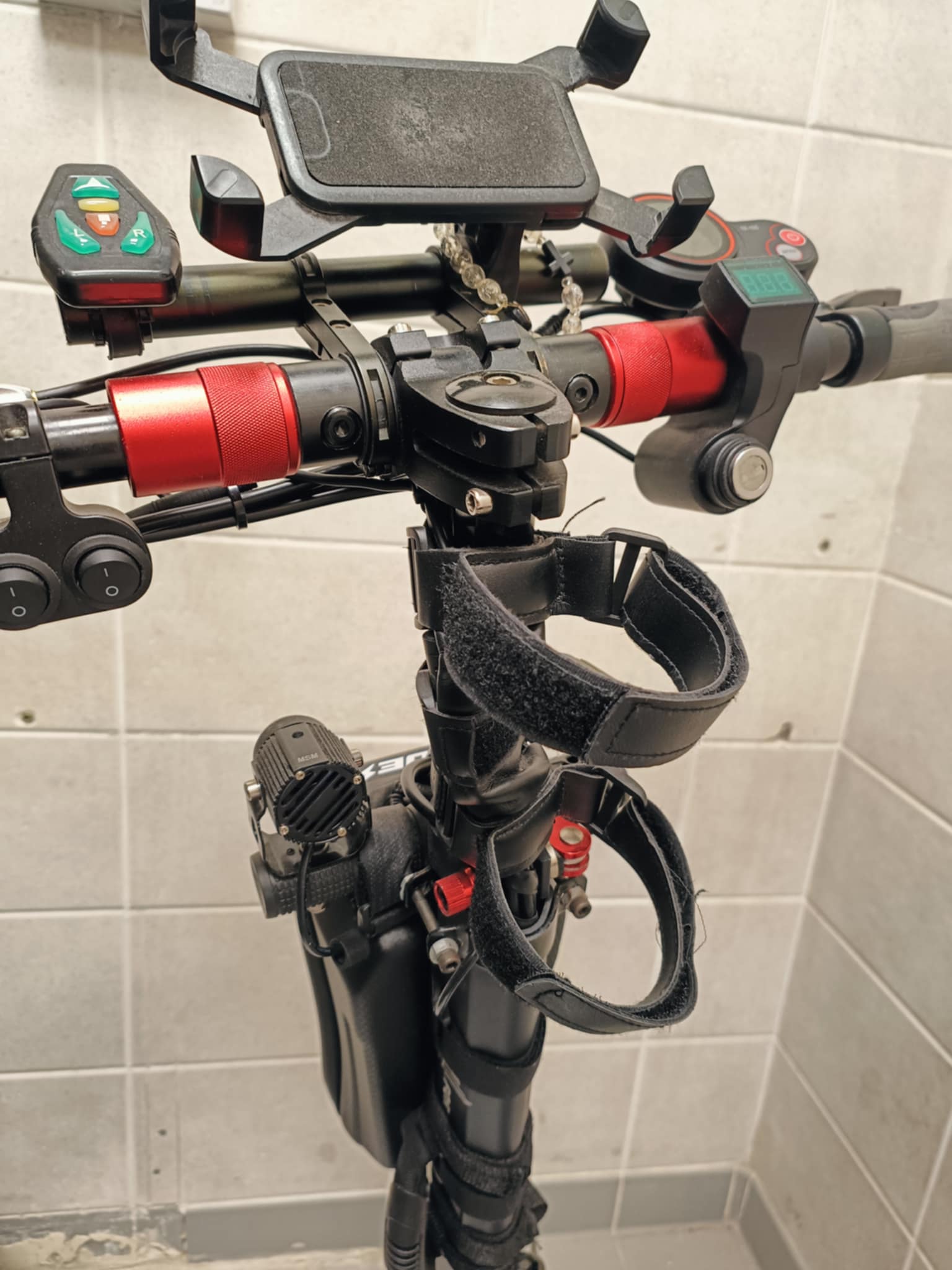 FX10 - Electric Scooter - Image 5