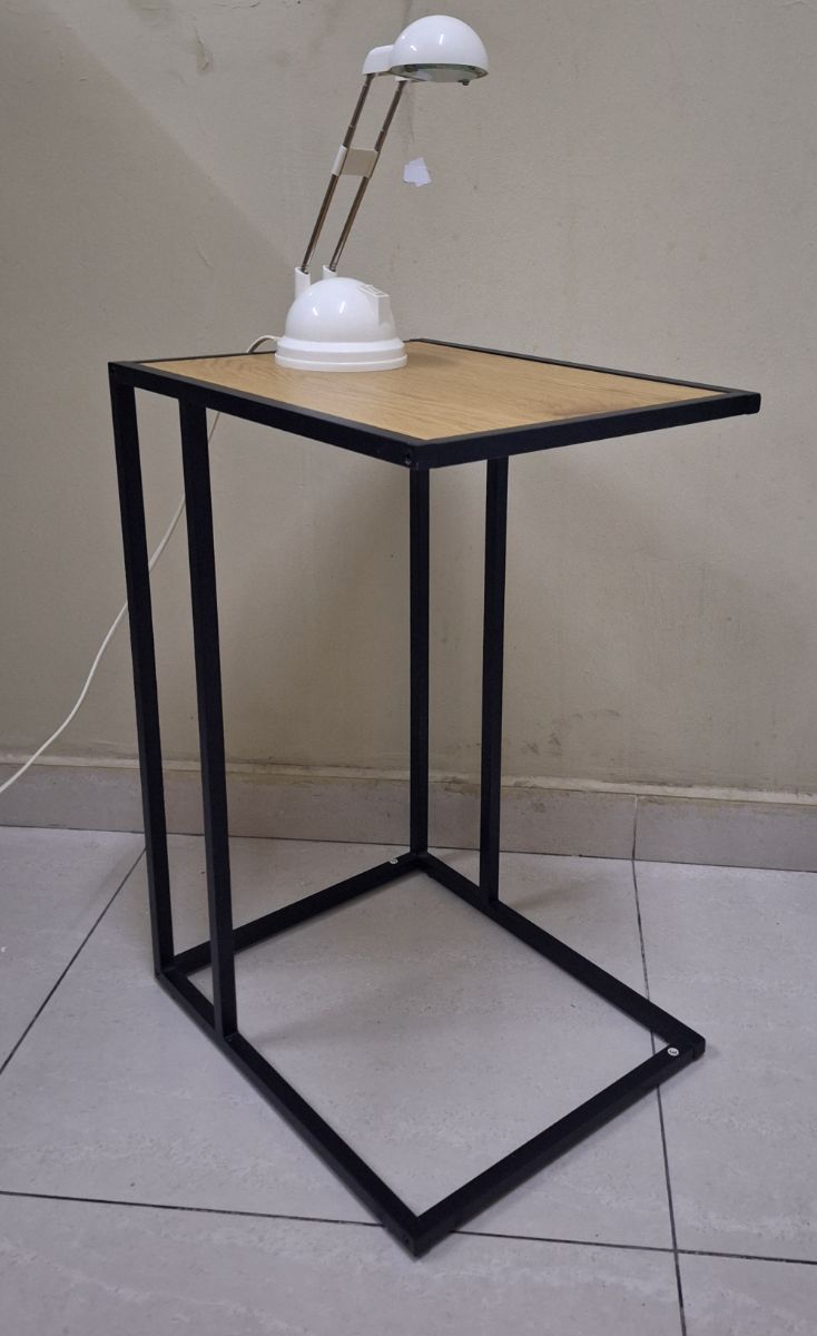 Laptop table in Excellent condition + free delivery - Image 3