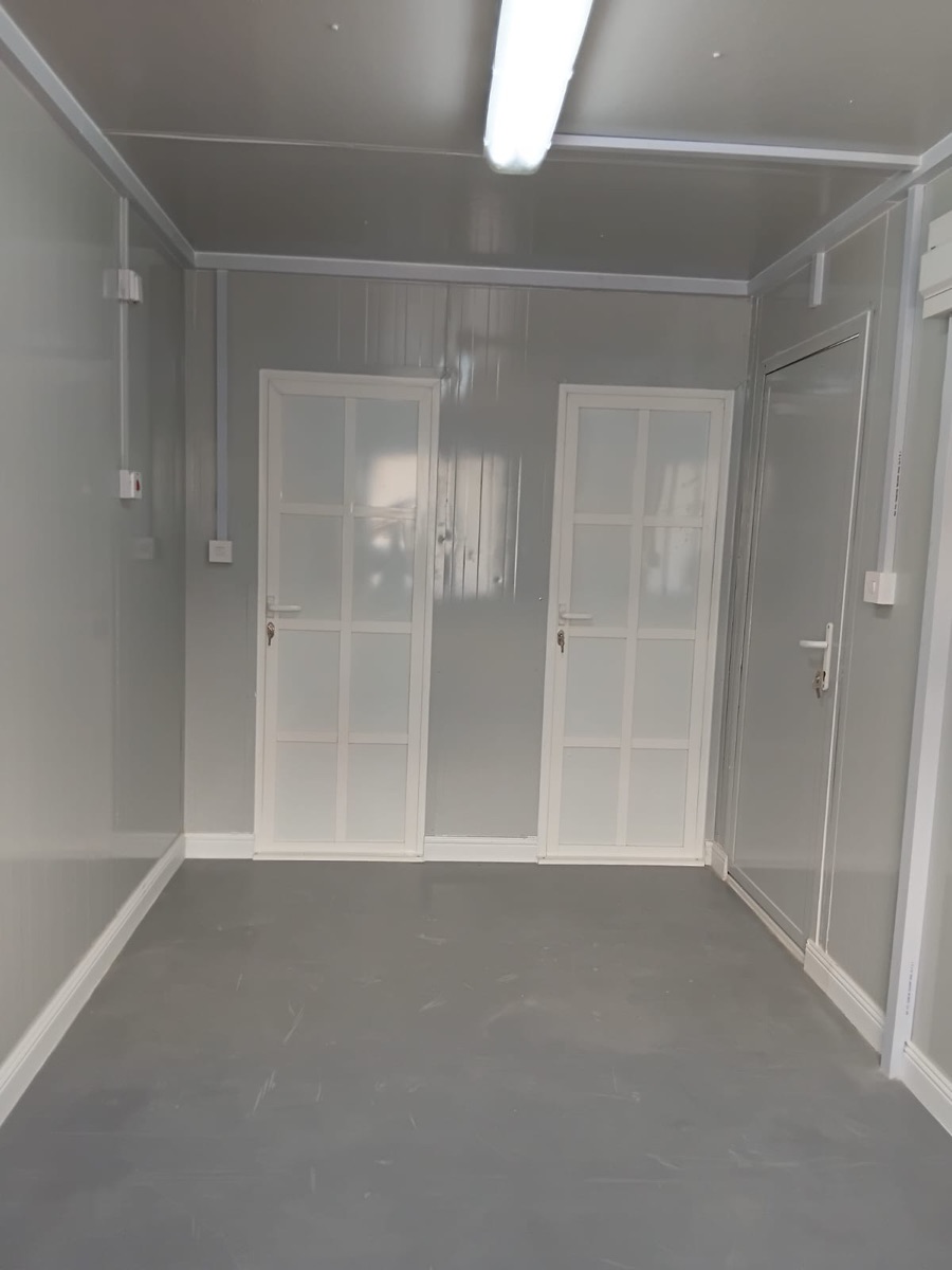 New and Used Porta cabins, refurbished toilets, security cabins etc - Image 9