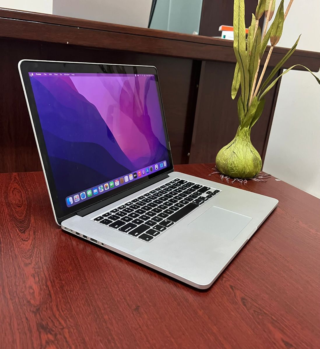 MacBook Pro (15-inch Retina, 2015) - Image 4
