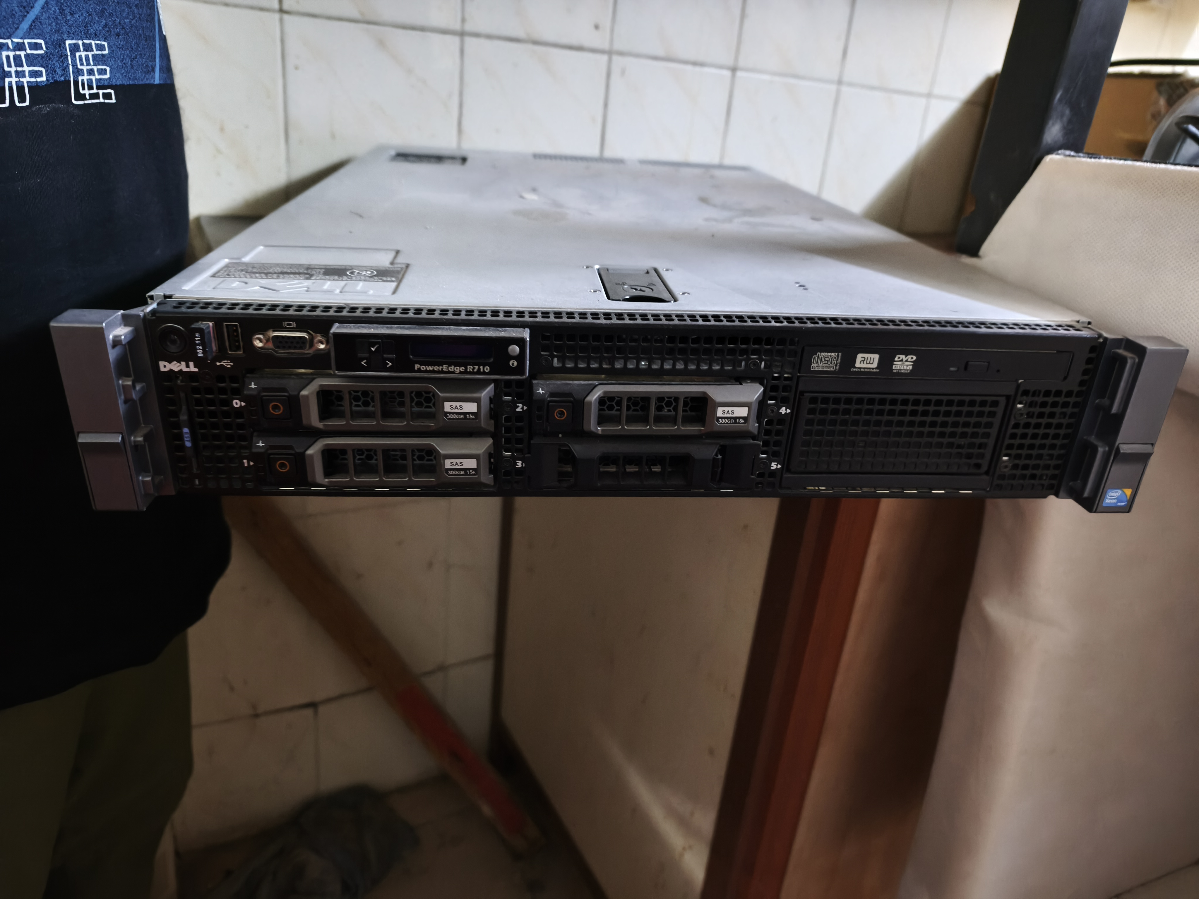New Dell R710 Server with accessories - Image 2