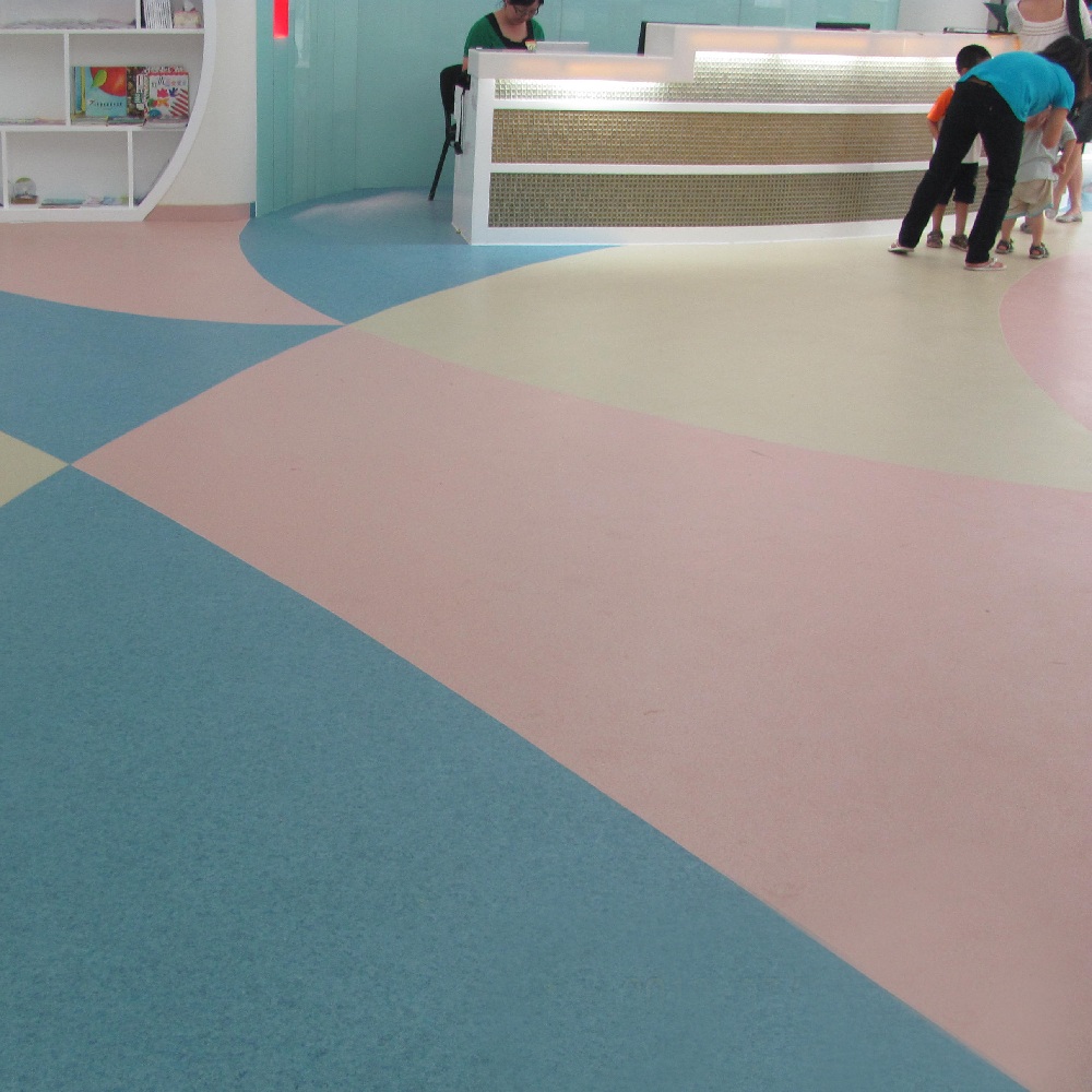 Commercial / Residential Vinyl flooring  for Sale  - Image 8