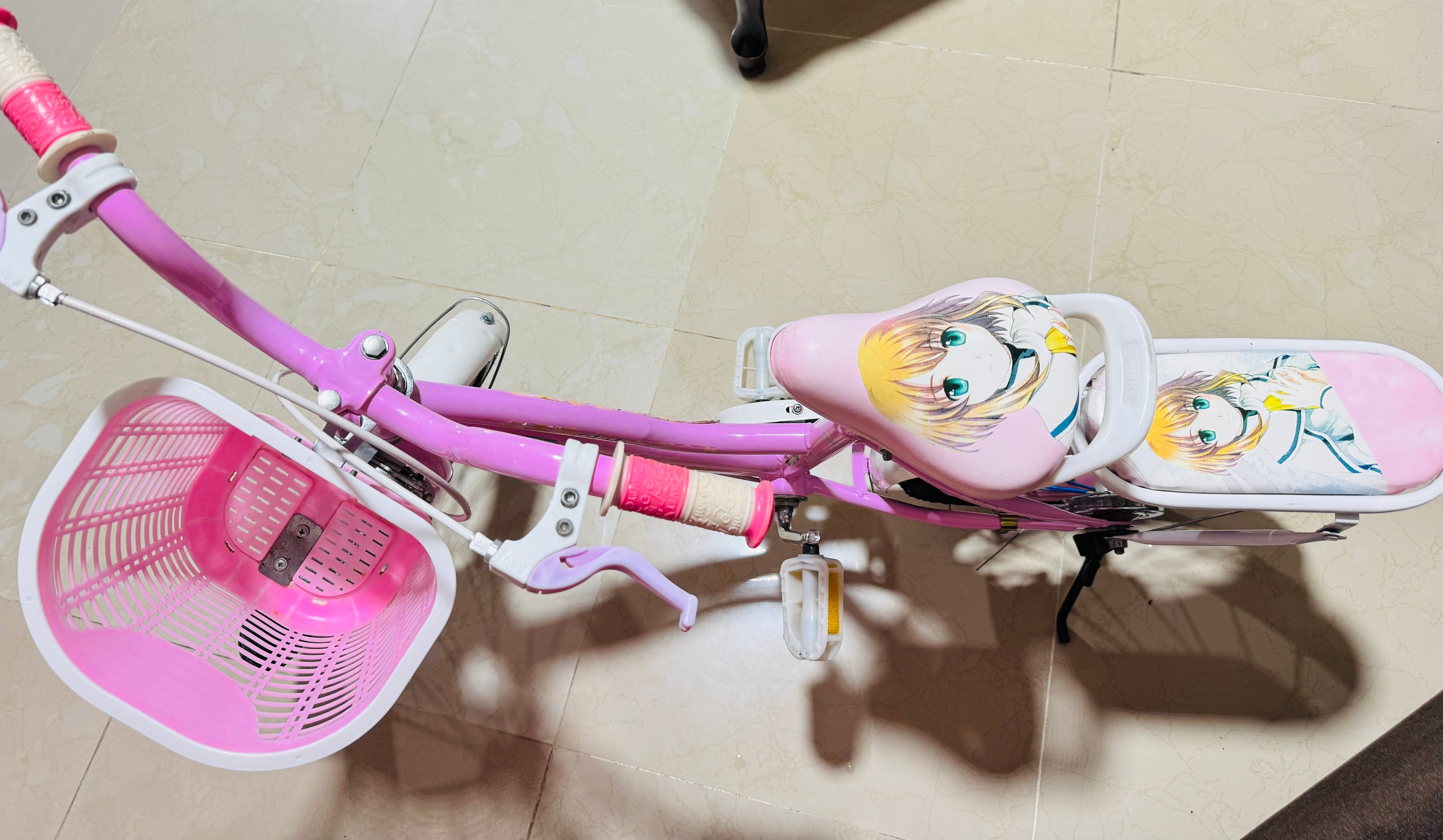 Never or rarely used girls bicycle for sale.. suitable for ages 3 yrs and above.. never parked outside - Image 1