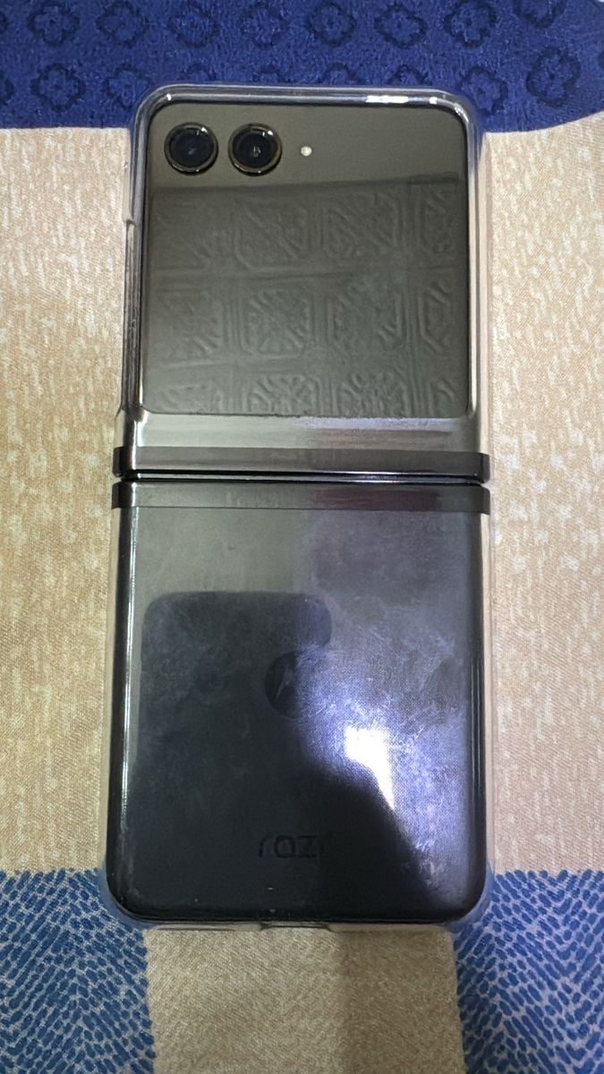 MOTO RAZR ULTRA 40 - Image 2