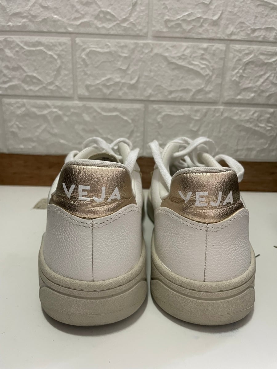 Veja shoes - Image 1