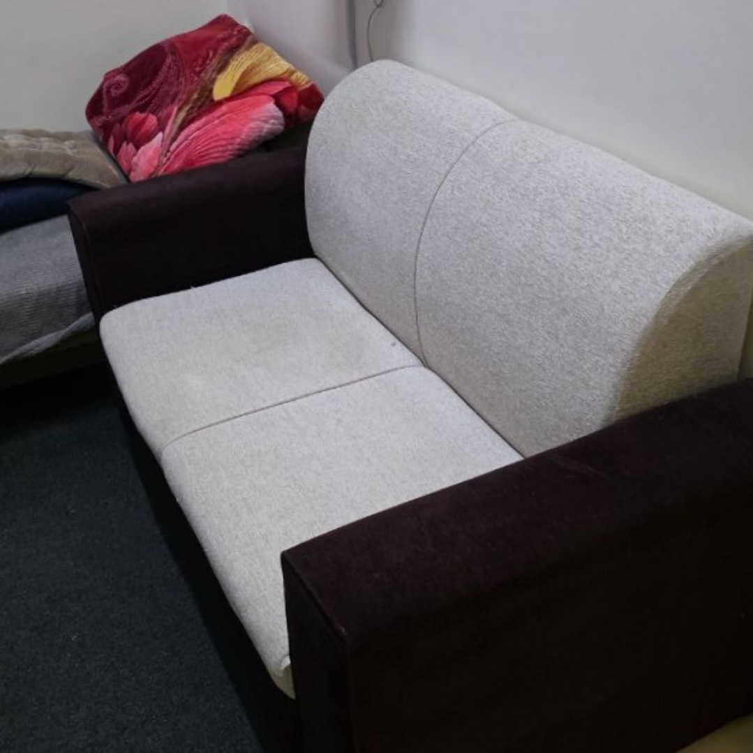 Sofa 2 seater - Image 2