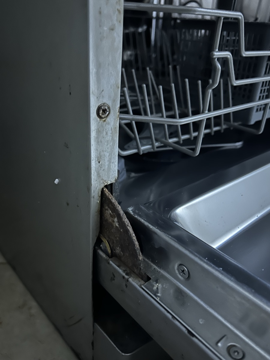 Samsung Dishwasher - Image 3