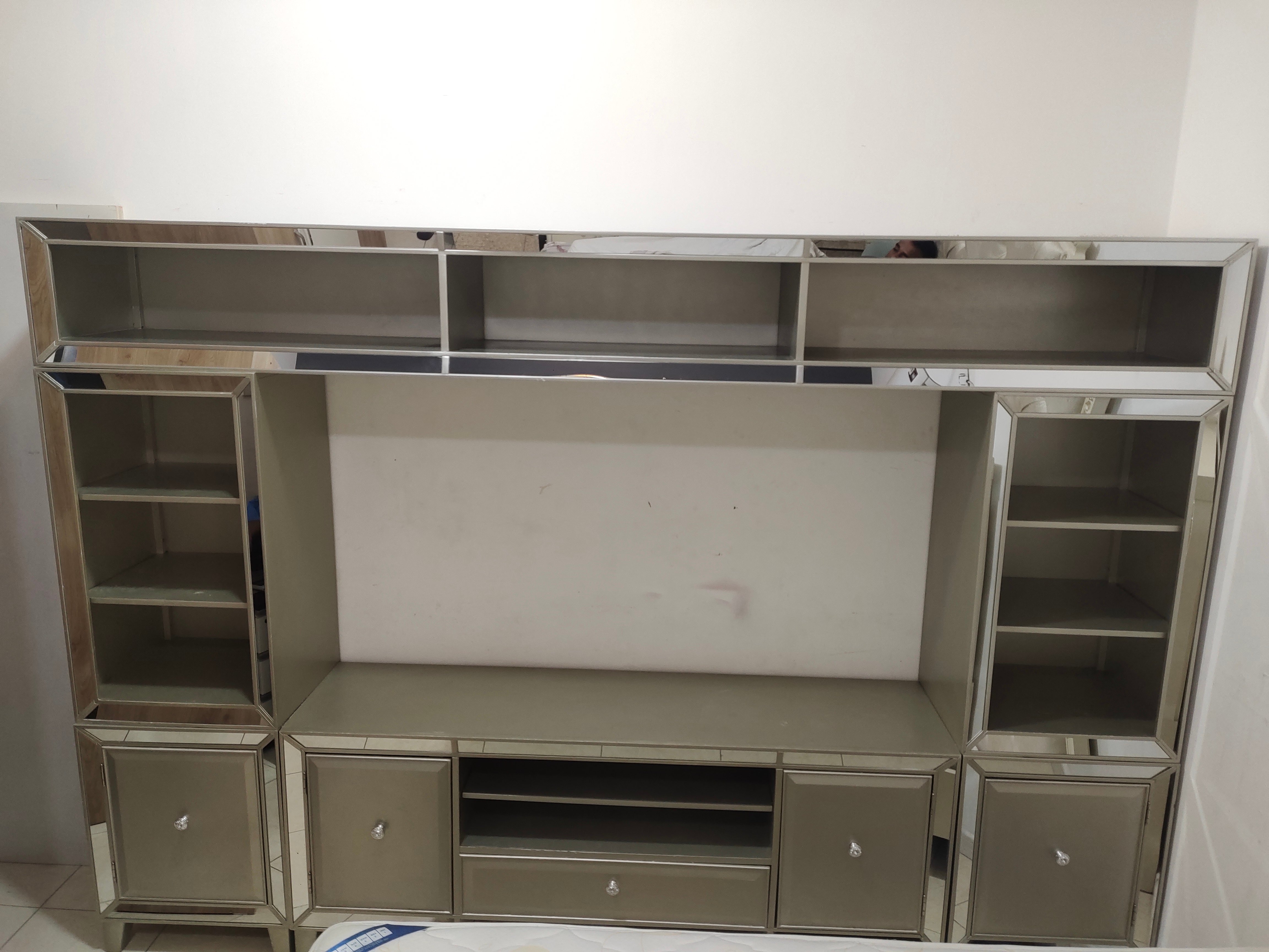 TV stand for sale excilent condition  - Image 3