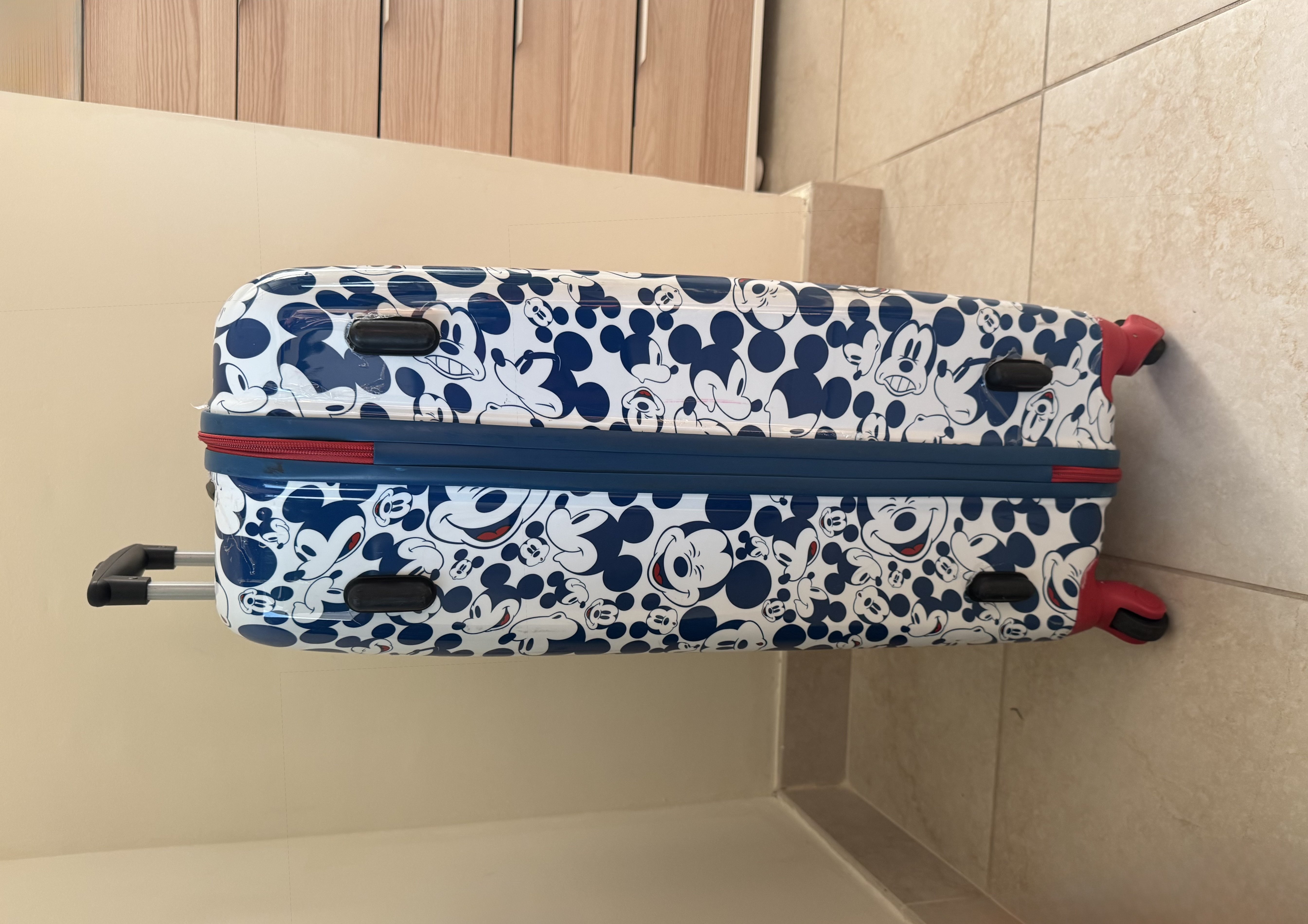 Disney Mickey Mouse luggage - Image 4