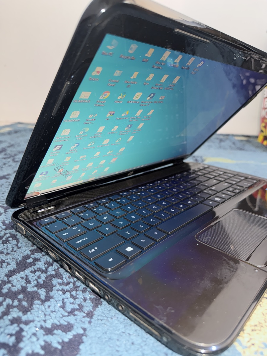 Urgent sale Negotiable: i7 Laptop HP branded with high configuration - Image 1