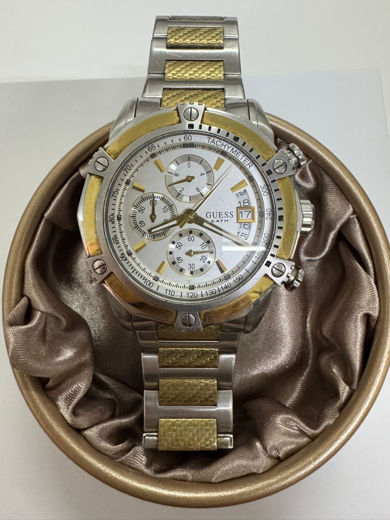 1100 Guess Watch Original - Image 2