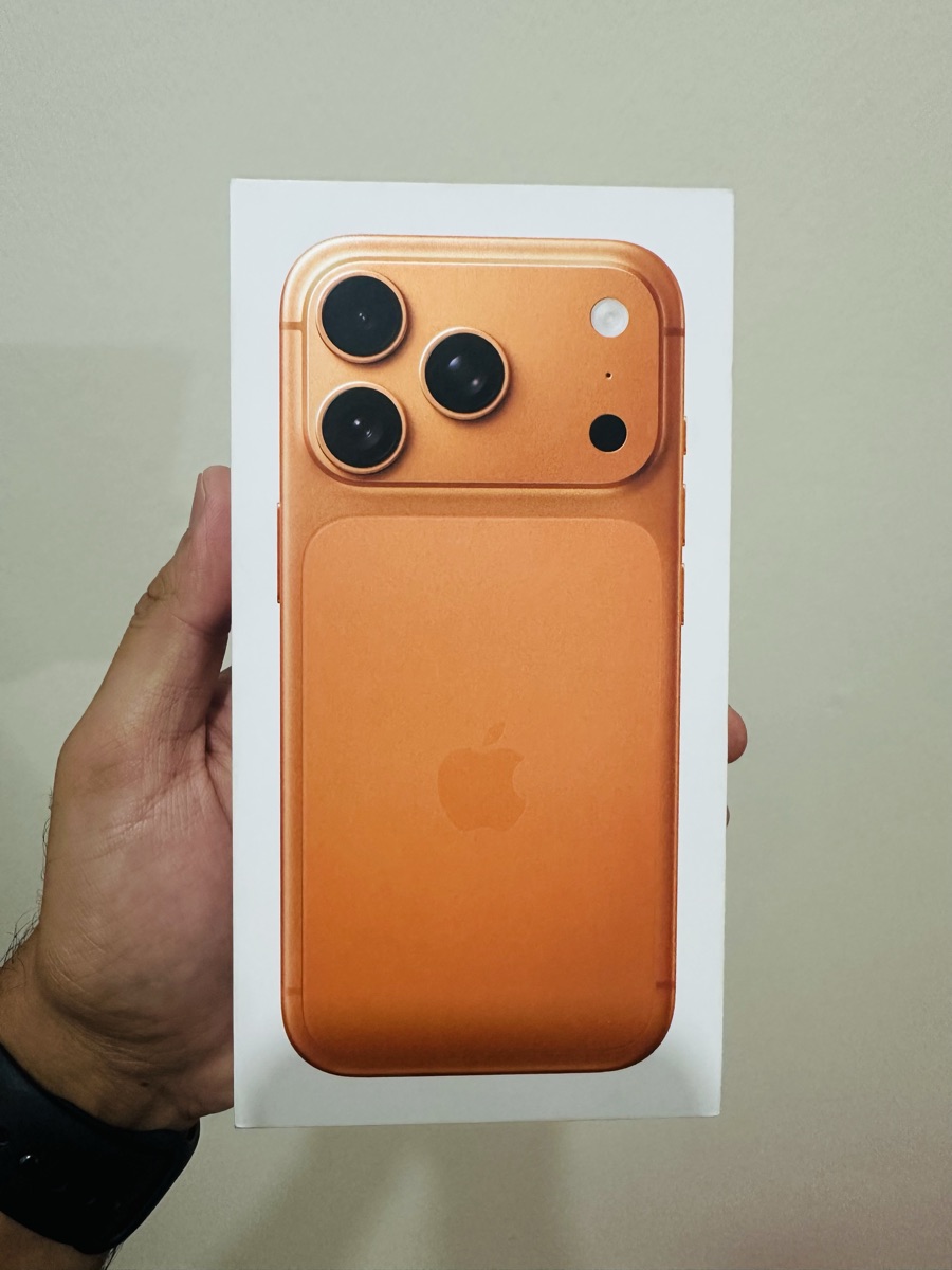 Brand new Iphone 17pro 256gb - Image 1