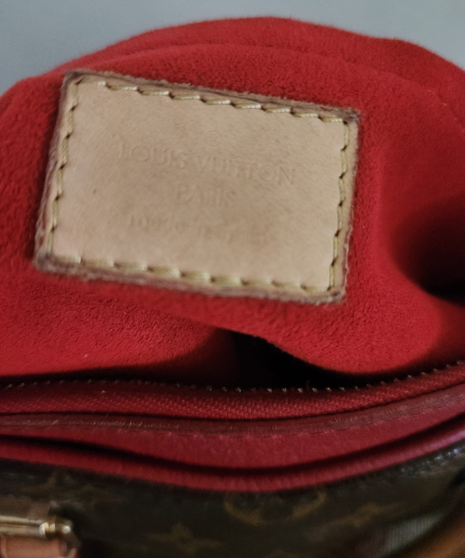 LV Bag (used) - Image 4