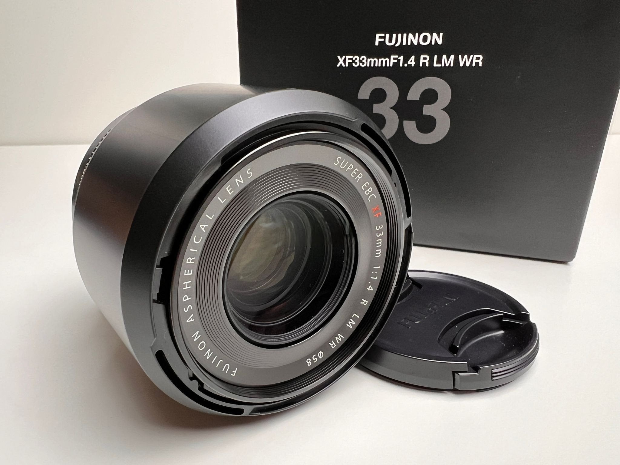 Fujinon XF 33mm F1.4 R LM WR Lens – Brand New Condition - Image 4