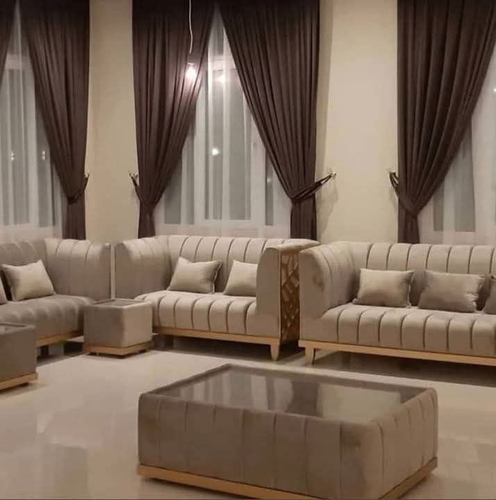 Curtain and sofa - Image 7