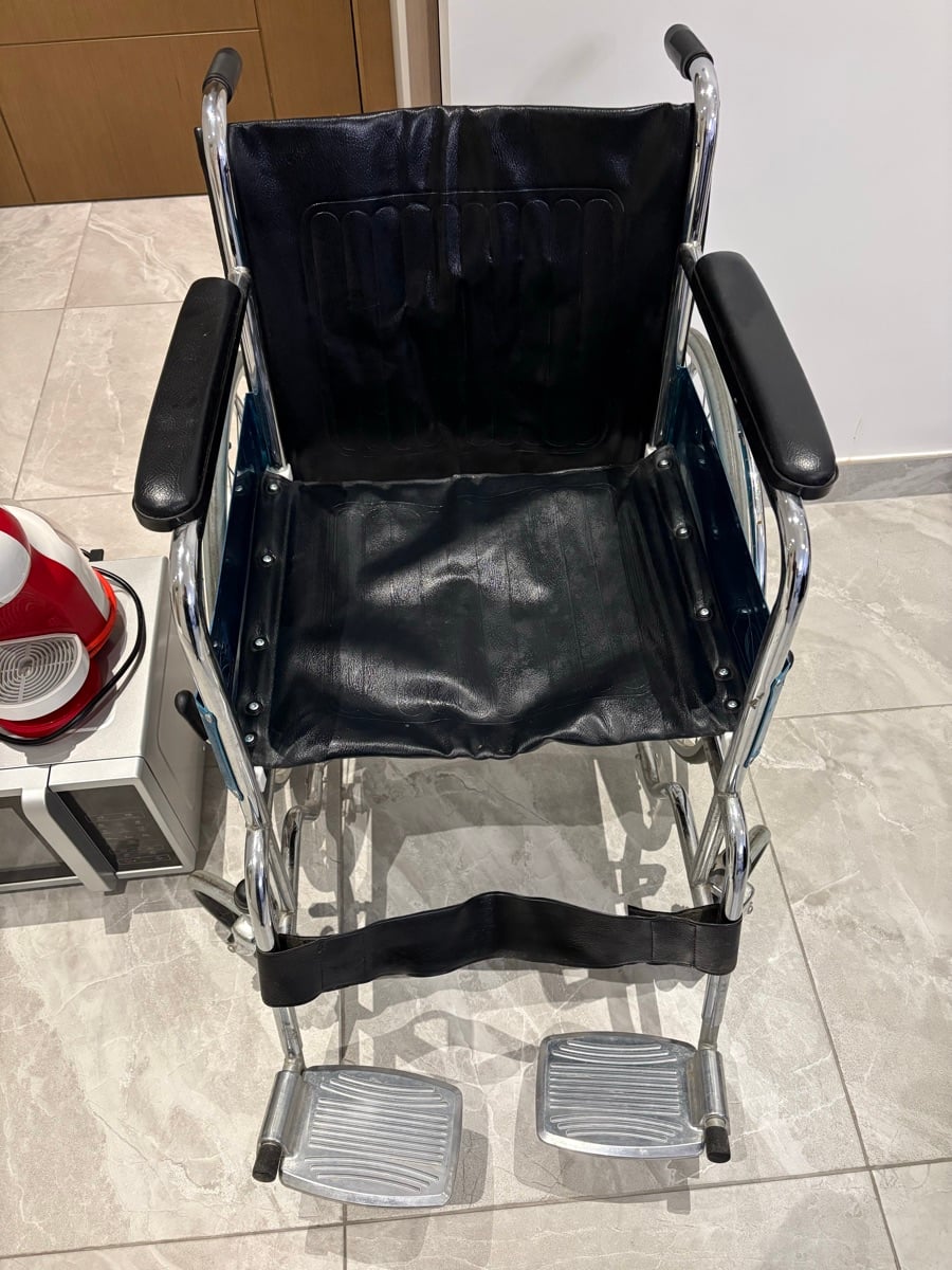 For Sale - Second Hand , Very Good Condition - Image 3