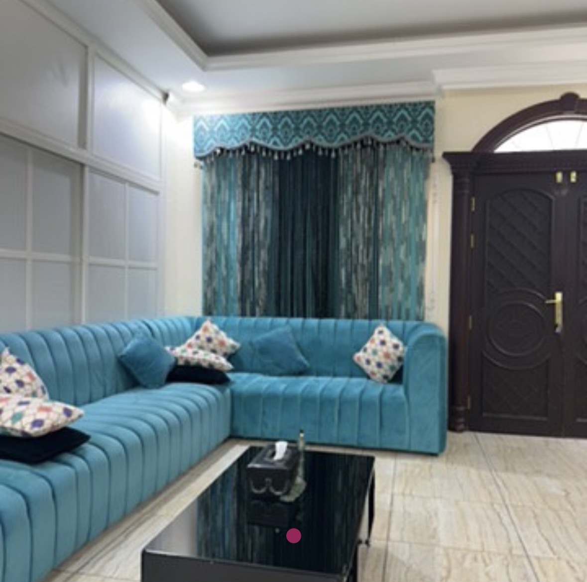 L shape 9 seater sofa - Image 2