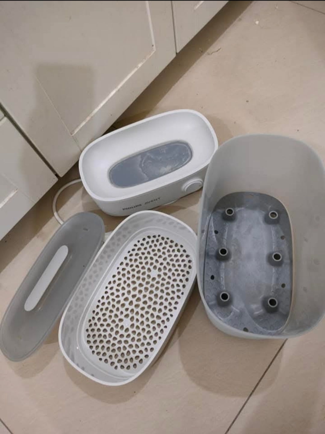 Kids items & gas stove  - Image 2