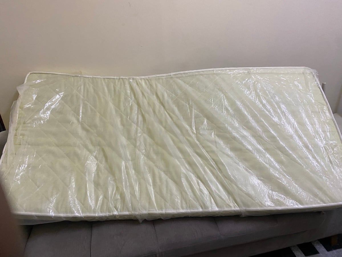 3 months old mattress, just like new - Image 1