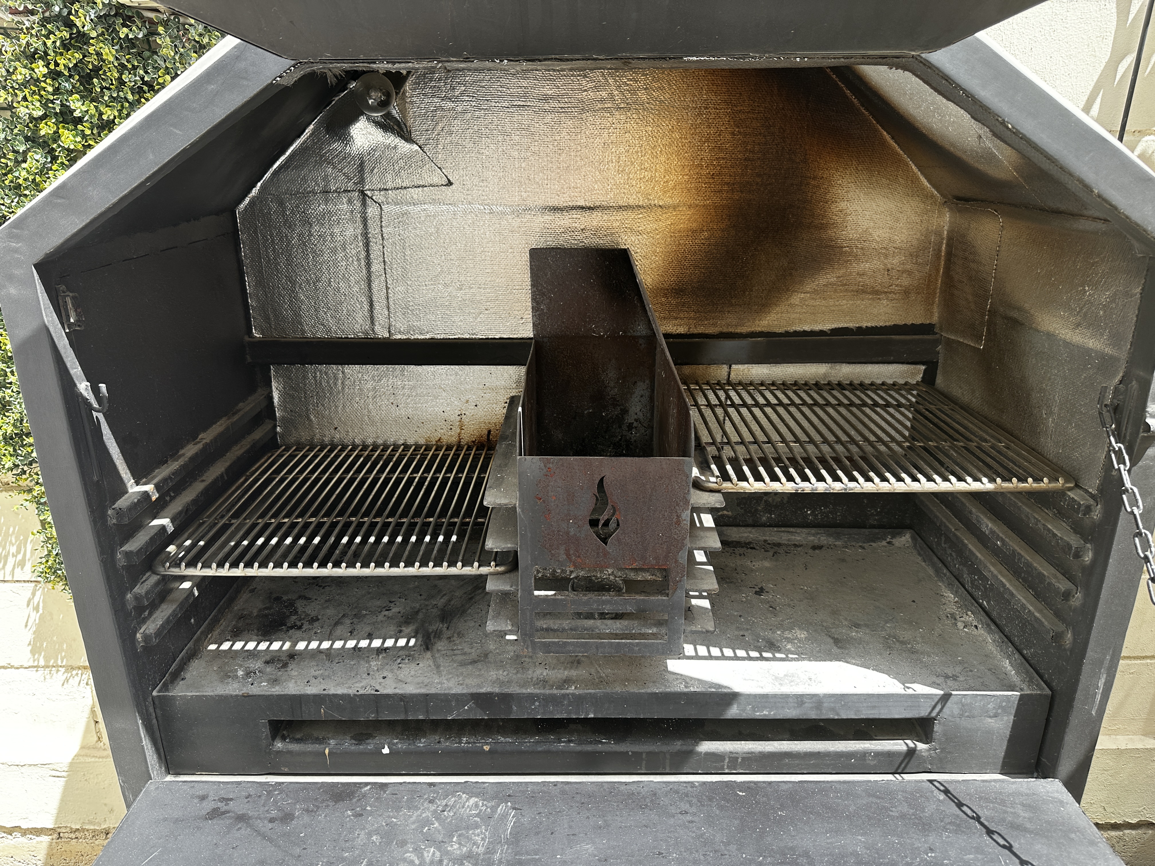 Self Standing Braai (BBQ) - Image 5